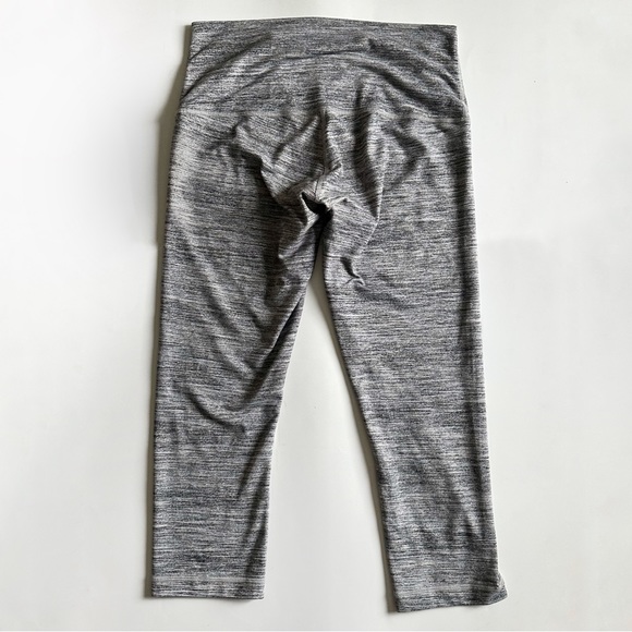 •LULULEMON• Wunder Under Hi Rise Crop 21” Space Dye Camo Grey Size 10 - Picture 8 of 10